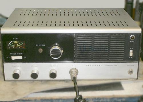 CB radiostanice Lafayette Comstat 25B / Lafayette Comstat 25B CB Radio
